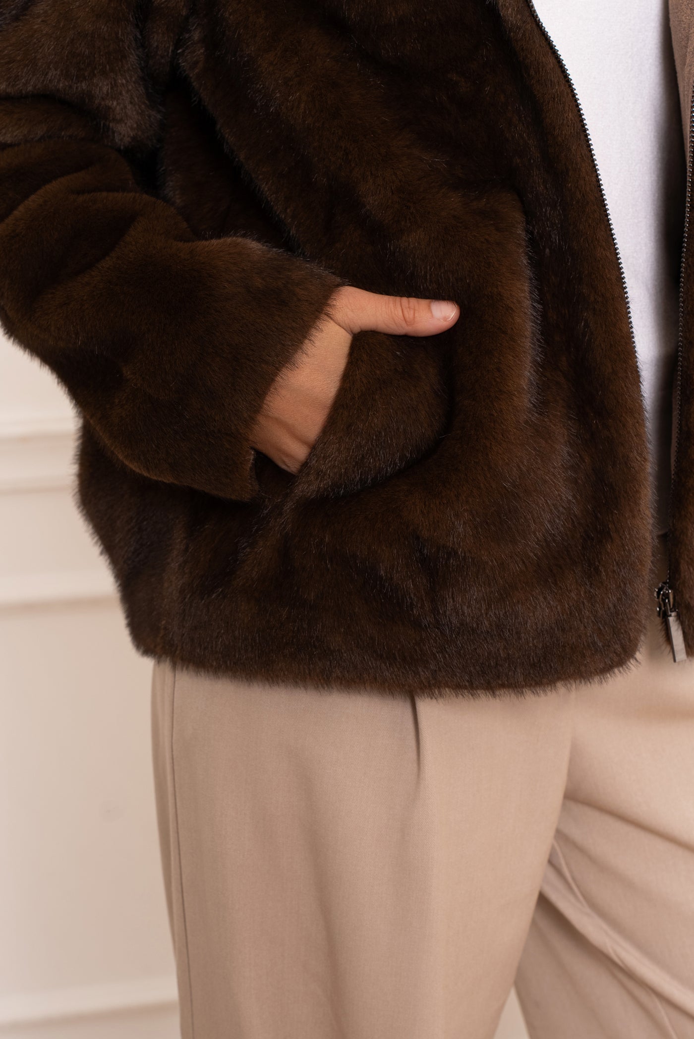 veste fausse fourrure femme #couleur_choco