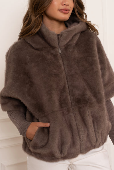 veste en fausse fourrure femme #couleur_taupe