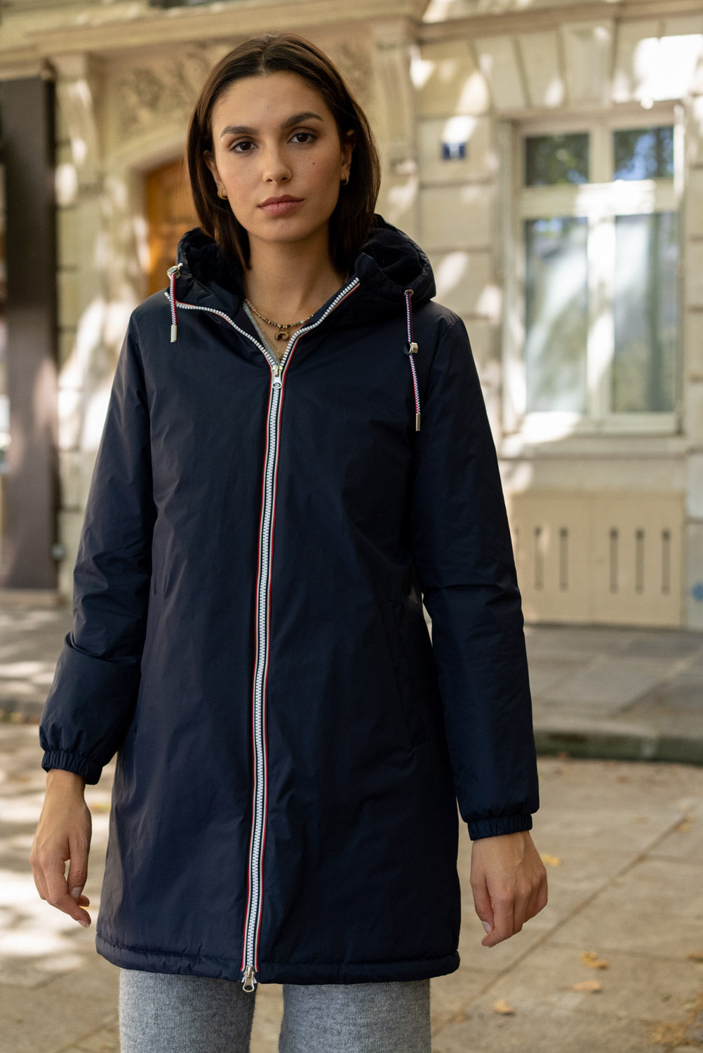 Imperméable fourré long avec cordon