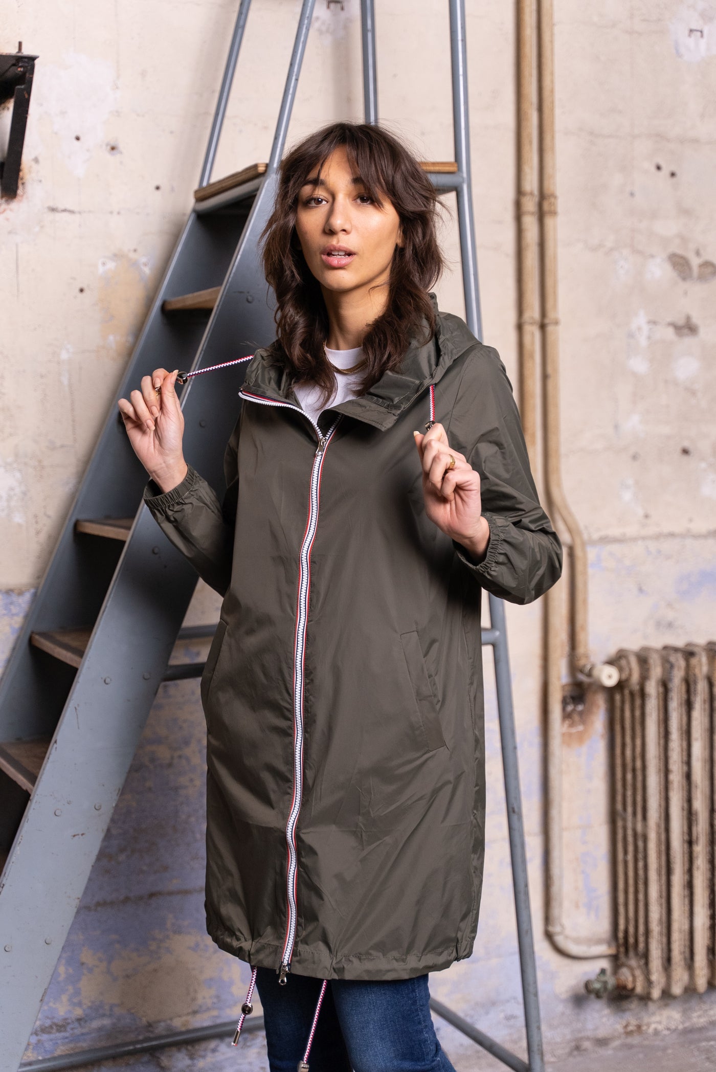 Imperméable long avec cordon